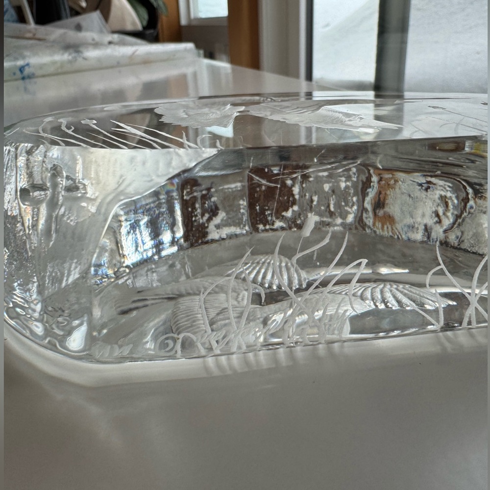 Crystal Flying Goose Paperweight - Picture 8 of 14